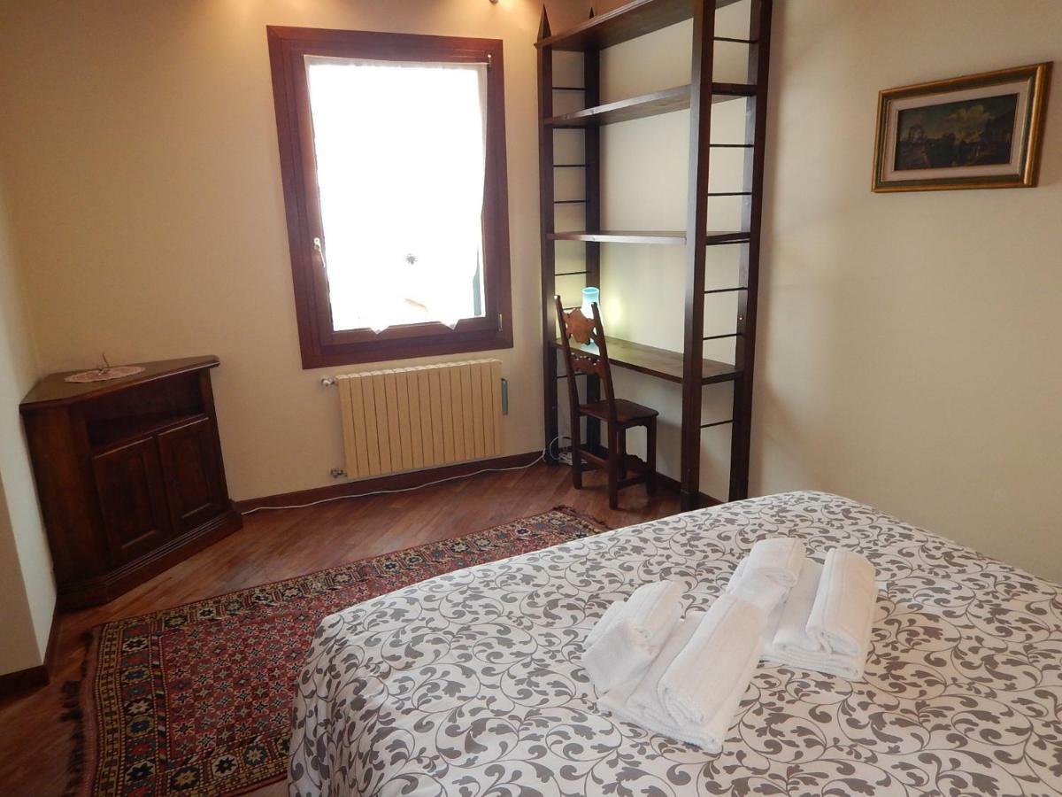 Romantic Escapade In Venice Appartement Buitenkant foto